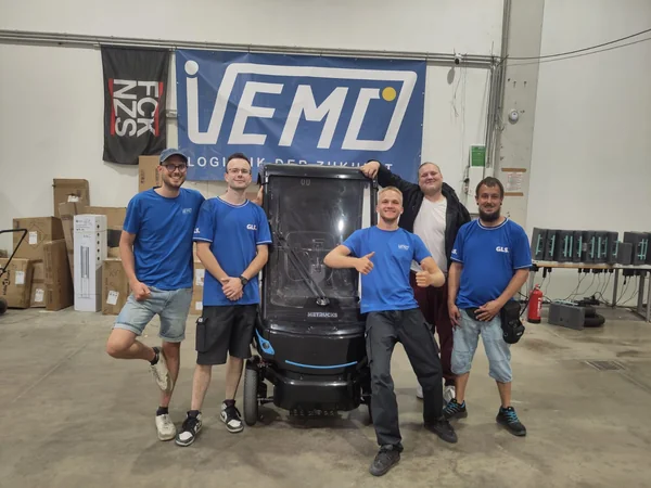Das VEMO-Team im Depot Bonn